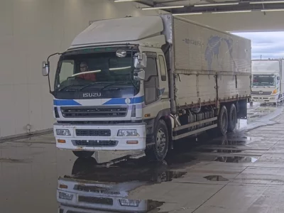 Isuzu GIGA  с аукциона в Японии