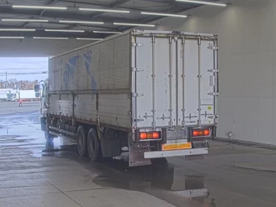 Isuzu GIGA  с аукциона в Японии