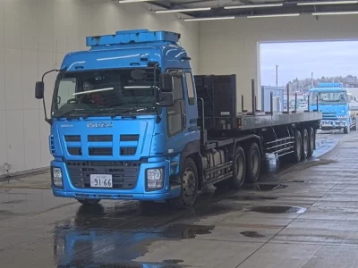 Isuzu GIGA  с аукциона в Японии