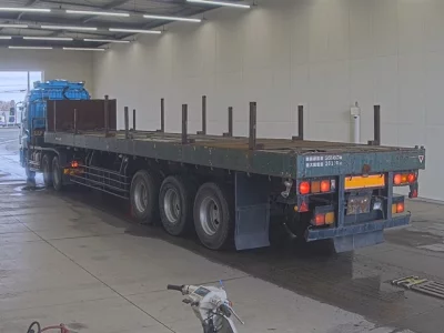 Isuzu GIGA  с аукциона в Японии