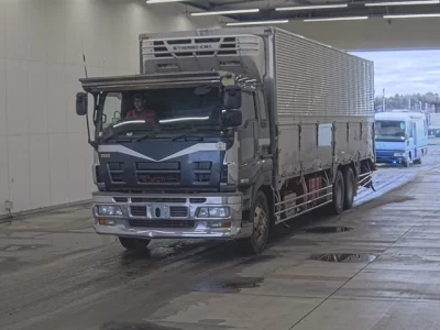 Isuzu GIGA  с аукциона в Японии