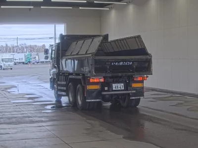 Isuzu GIGA  с аукциона в Японии