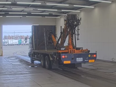 Isuzu GIGA  с аукциона в Японии