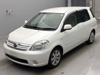 Toyota RAUM