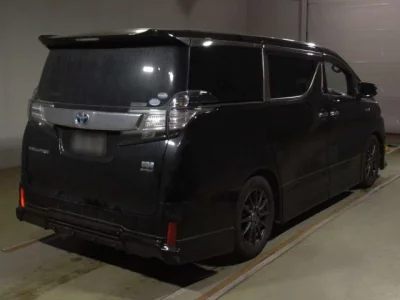 Toyota VELLFIRE  с аукциона в Японии