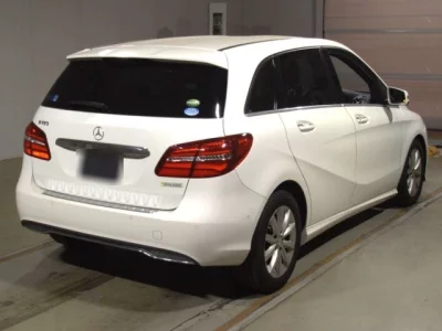 Mercedes-Benz B CLASS