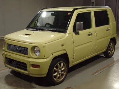 Daihatsu NAKED