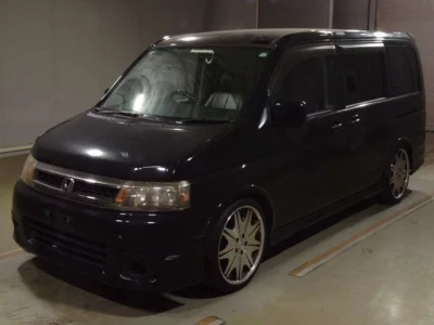 Honda STEP WAGON  с аукциона в Японии
