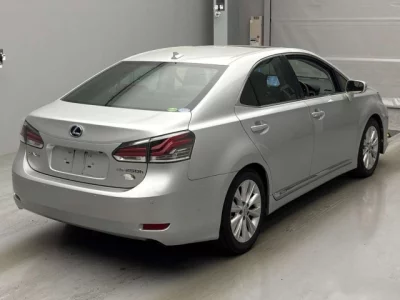 Lexus HS