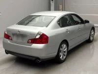 Nissan FUGA лот № 4076 оценка 3.5  с аукциона в Японии 1