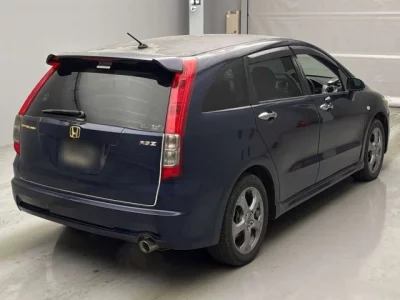 Honda STREAM  с аукциона в Японии