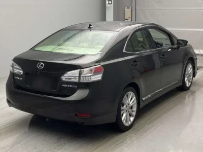 Lexus HS