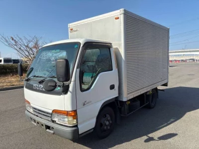 Isuzu ELF