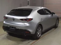Mazda MAZDA3 лот № 196 оценка 3  с аукциона в Японии 1