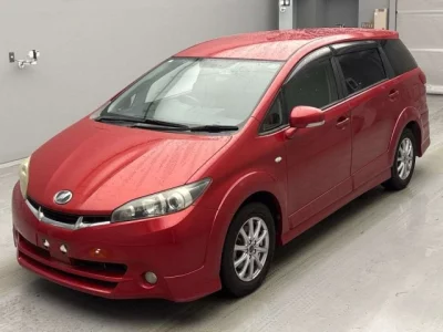 Toyota WISH  с аукциона в Японии