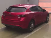 Mazda AXELA лот № 74054 оценка R  с аукциона в Японии 1