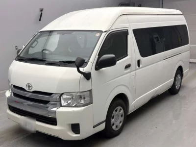 Toyota HIACE VAN  с аукциона в Японии