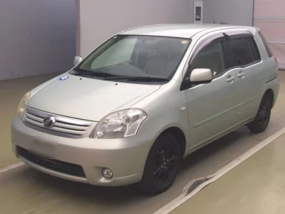 Toyota RAUM