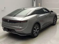 Toyota CROWN CROSSOVER лот № 421 оценка 3.5  с аукциона в Японии 1