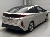 Toyota PRIUS PHV лот № 464 оценка RA  с аукциона в Японии 1