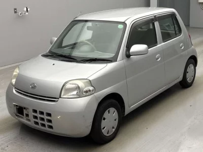Daihatsu Esse  с аукциона в Японии