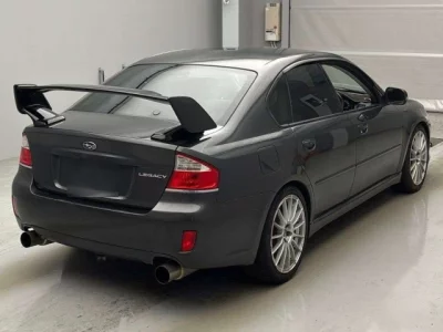 Subaru LEGACY B4