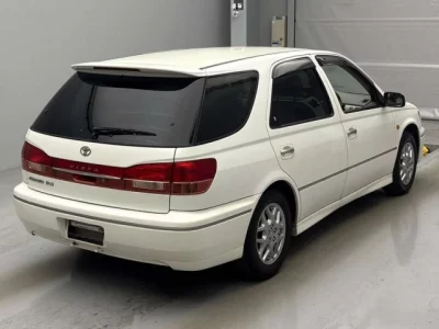 Toyota VISTA ARDEO