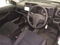 Toyota SUCCEED лот № 2198 оценка 3.5  с аукциона в Японии 2