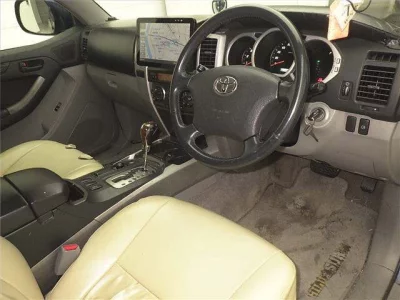 Toyota HILUX SURF  с аукциона в Японии