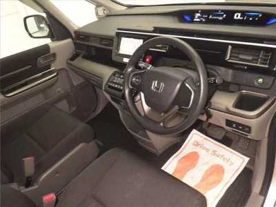 Honda STEP WAGON  с аукциона в Японии