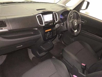 Mitsubishi DELICA D2