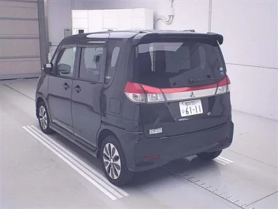 Mitsubishi DELICA D2