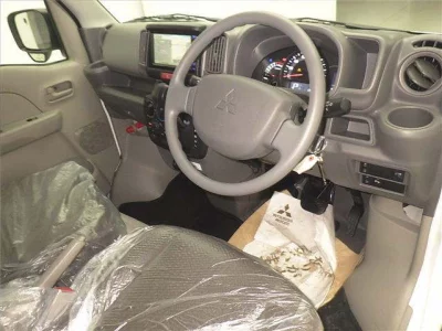 Mitsubishi MINICAB VAN