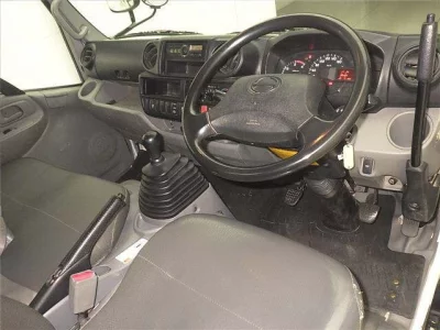Hino DUTRO  с аукциона в Японии