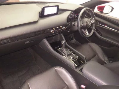 Mazda MAZDA3  с аукциона в Японии