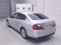 Nissan FUGA лот № 70184 оценка 3.5  с аукциона в Японии 1