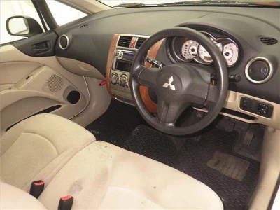 Mitsubishi COLT PLUS