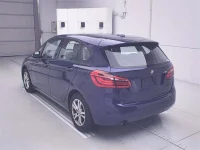 BMW 2-Series лот № 60250 оценка 3.5  с аукциона в Японии 1