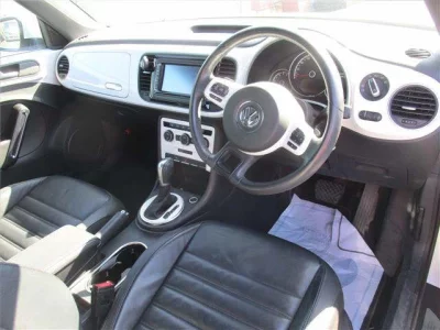 Volkswagen THE BEETLE