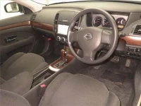 Nissan SYLPHY лот № 70279 оценка 3.5  с аукциона в Японии 2