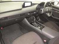 Mazda MAZDA3 лот № 20041 оценка 3.5  с аукциона в Японии 3