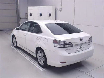 Lexus HS