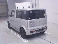 Nissan CUBE лот № 70321 оценка 3.5  с аукциона в Японии 1