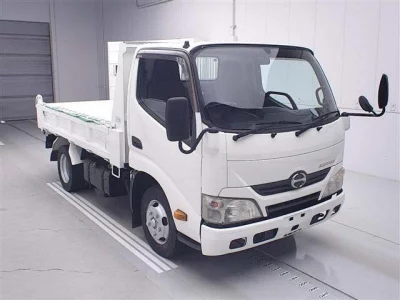 Hino DUTRO  с аукциона в Японии