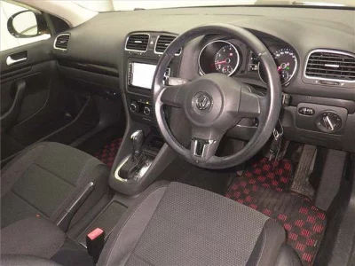 Volkswagen GOLF VARIANT