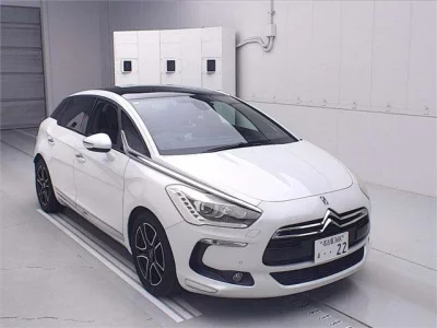 Citroen DS5