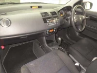 Suzuki SWIFT лот № 70359 оценка 3.5  с аукциона в Японии 3