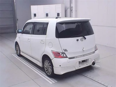 Toyota BB
