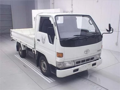 Toyota HIACE TRUCK