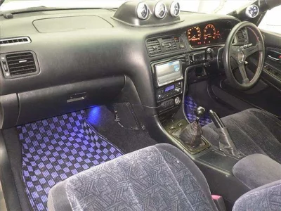 Toyota MARK II  с аукциона в Японии